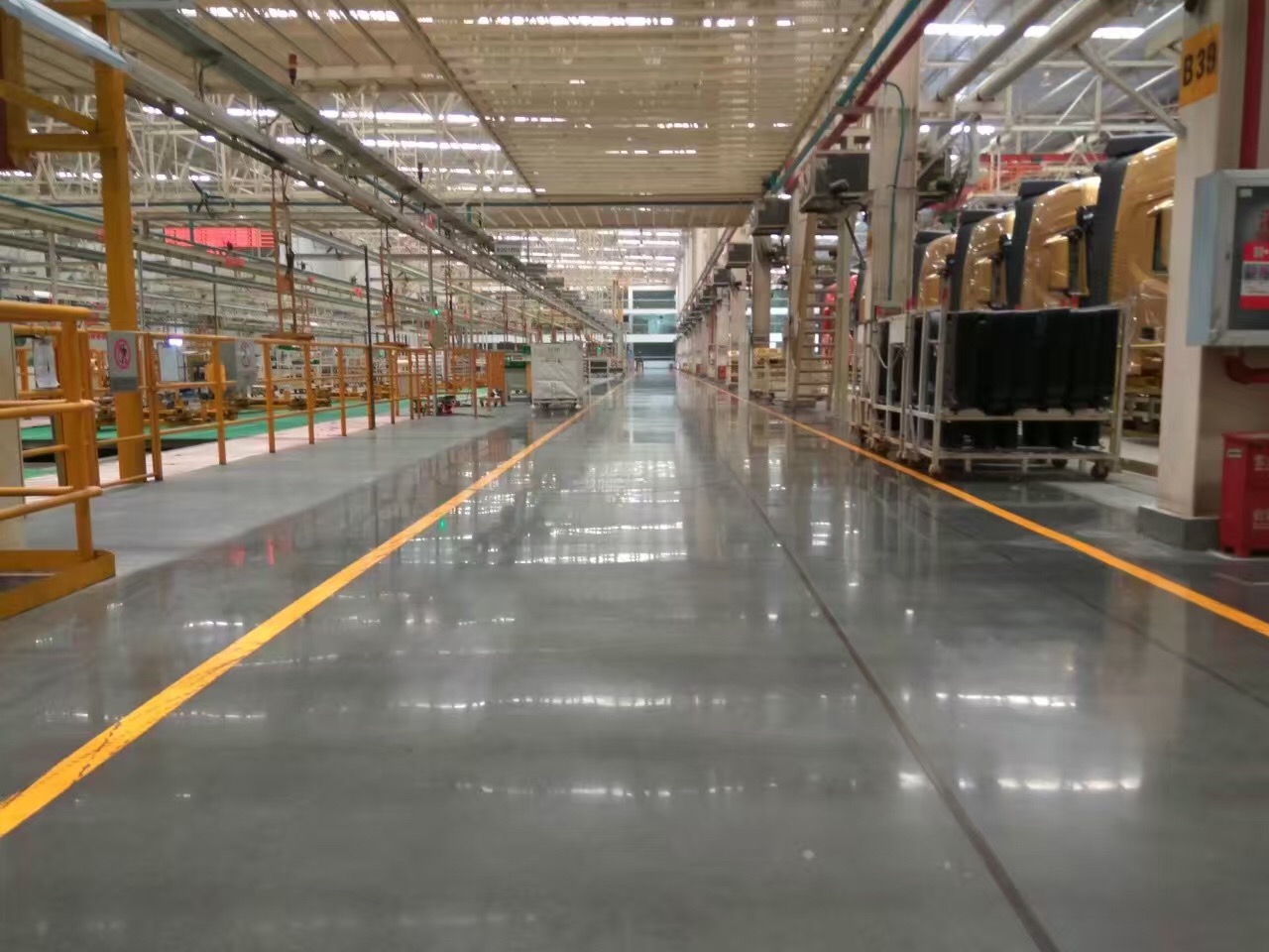 新混凝土地面有必要做密封固化劑嗎？